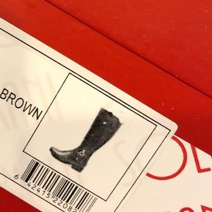 Meet your Posher, Maria